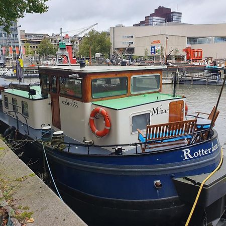 Houseboat Holiday Apartments Rotterdam Oda fotoğraf
